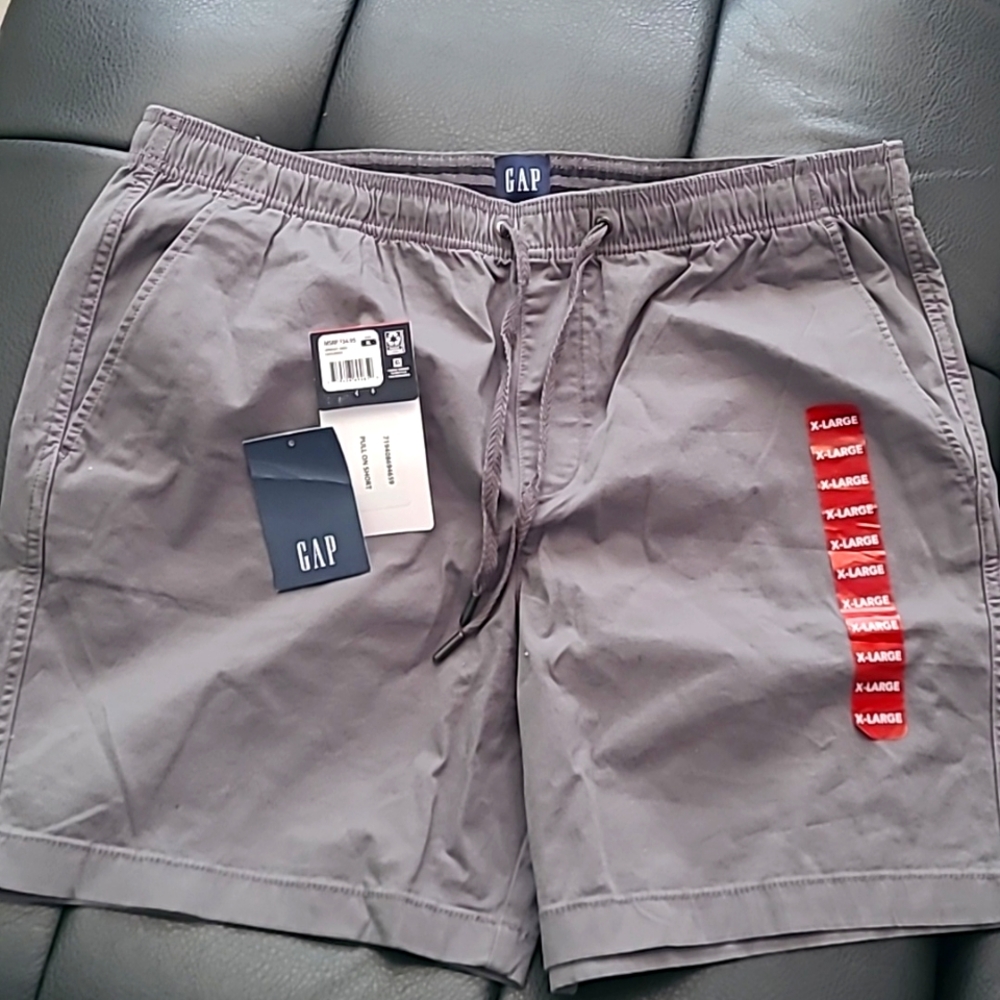 GAP Shorts